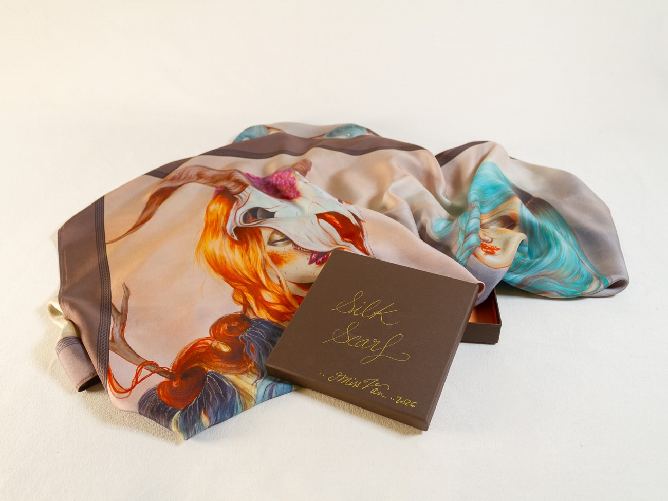 Muses Silk Scaf - Miss Van 2026